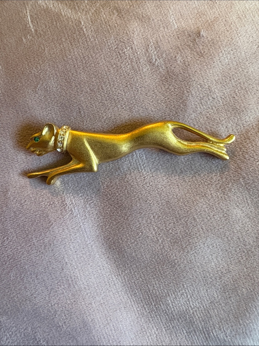 Vintage Jackie Collin’s brooch
